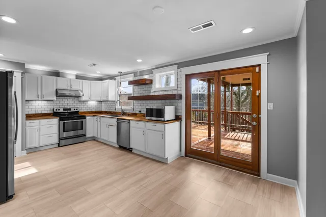 $574,900 | 6411 Ranchero Drive, Nashville, TN 37209