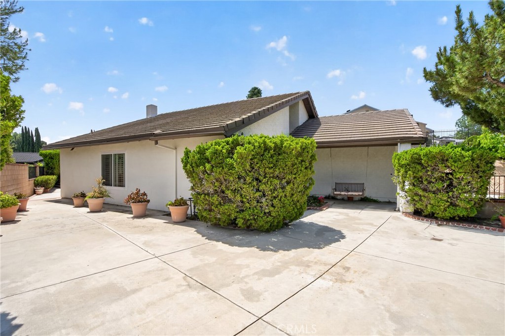 11656 Amigo Avenue Porter Ranch, CA 91326 - Photo 39 of 45