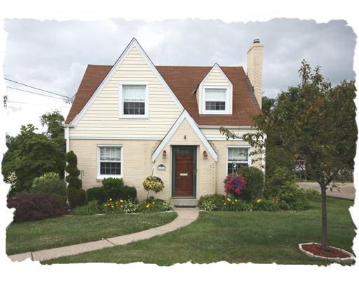 628 Greenlee Road Whitehall, PA 15227 - Photo 1 of 11 Exterior Front.
