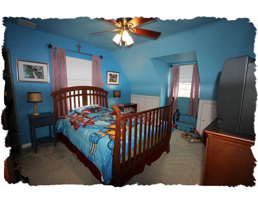 628 Greenlee Road Whitehall, PA 15227 - Photo 7 of 11 Bedroom.