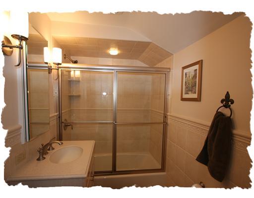 628 Greenlee Road Whitehall, PA 15227 - Photo 8 of 11 Full Bath.