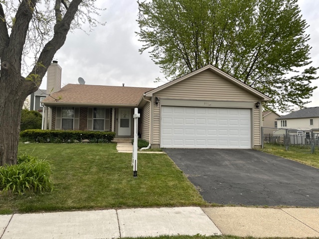 351 Juniper Court Carol Stream, IL 60188 - Photo 1 of 32