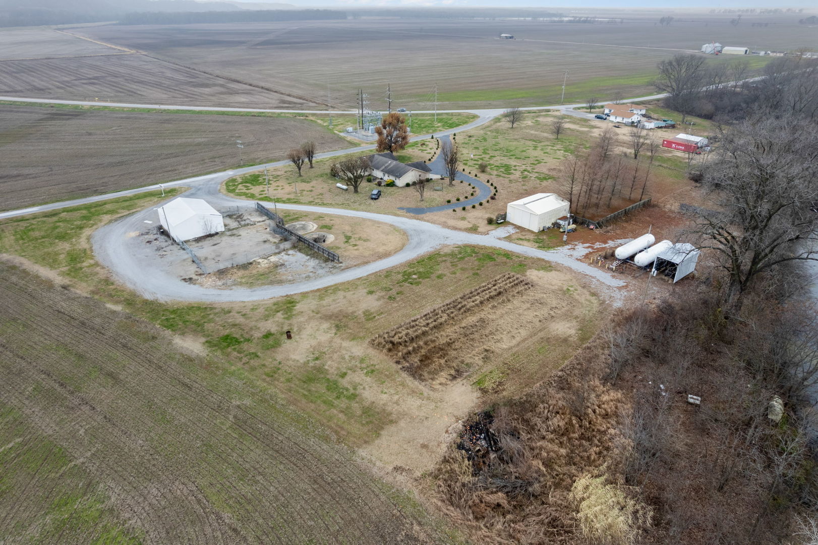 24250 Hanging Rock Road McClure, IL 62957 - Photo 10 of 29