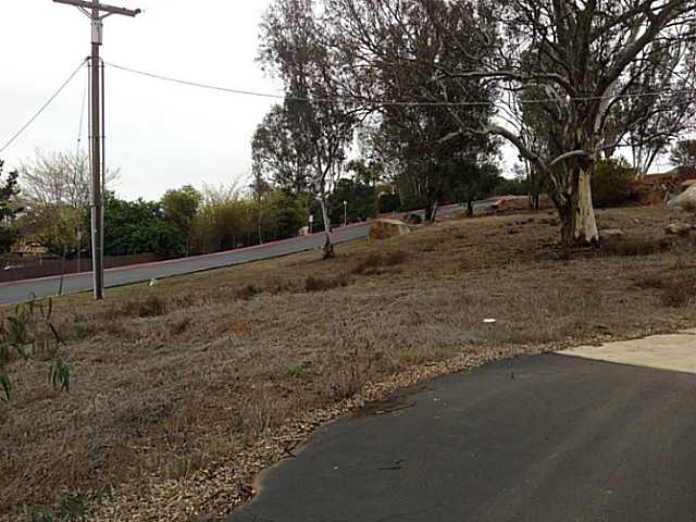 12644 Stone Canyon Road Poway, CA 92064 - Photo 4 of 6