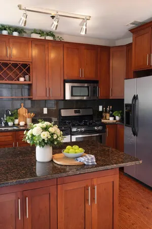 $2,750 | 136 41st Street, Unit 203, Union City, NJ 07087