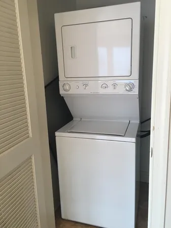 $2,750 | 136 41st Street, Unit 203, Union City, NJ 07087