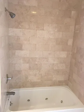 $2,750 | 136 41st Street, Unit 203, Union City, NJ 07087