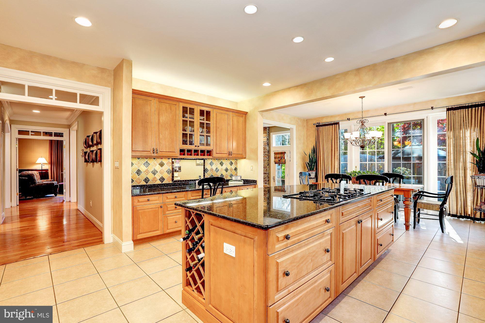 9316 Glen Road Potomac, MD 20854 - Photo 14 of 27 Gallery Image 14