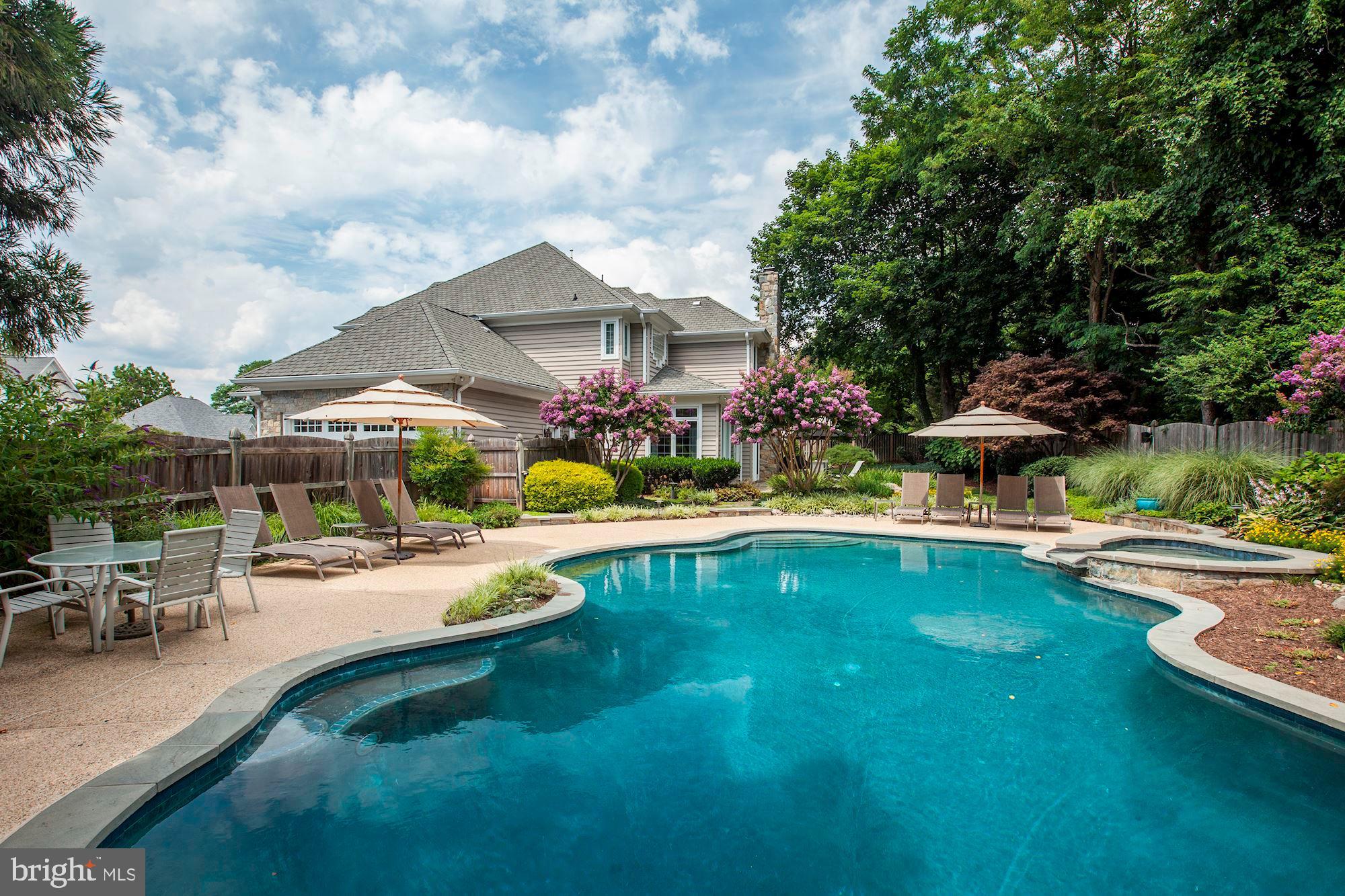 9316 Glen Road Potomac, MD 20854 - Photo 24 of 27 Gallery Image 24