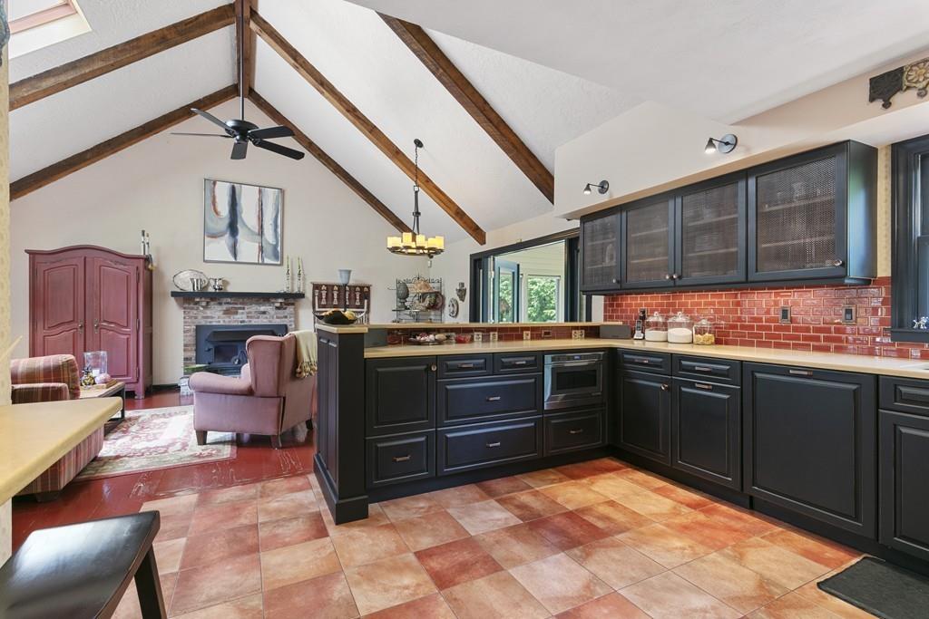 3 Trodden Path Lexington, MA 02421 - Photo 3 of 39