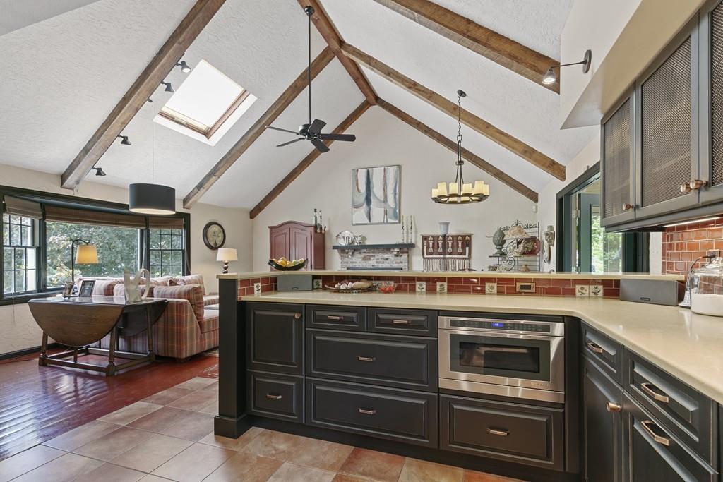 3 Trodden Path Lexington, MA 02421 - Photo 5 of 39