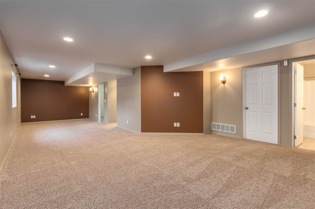 24272 Desmet Road Liberty Lake, WA 99019 - Photo 15 of 20 Gallery Image 15