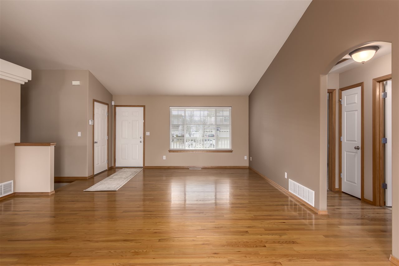 24272 Desmet Road Liberty Lake, WA 99019 - Photo 3 of 20 Gallery Image 3
