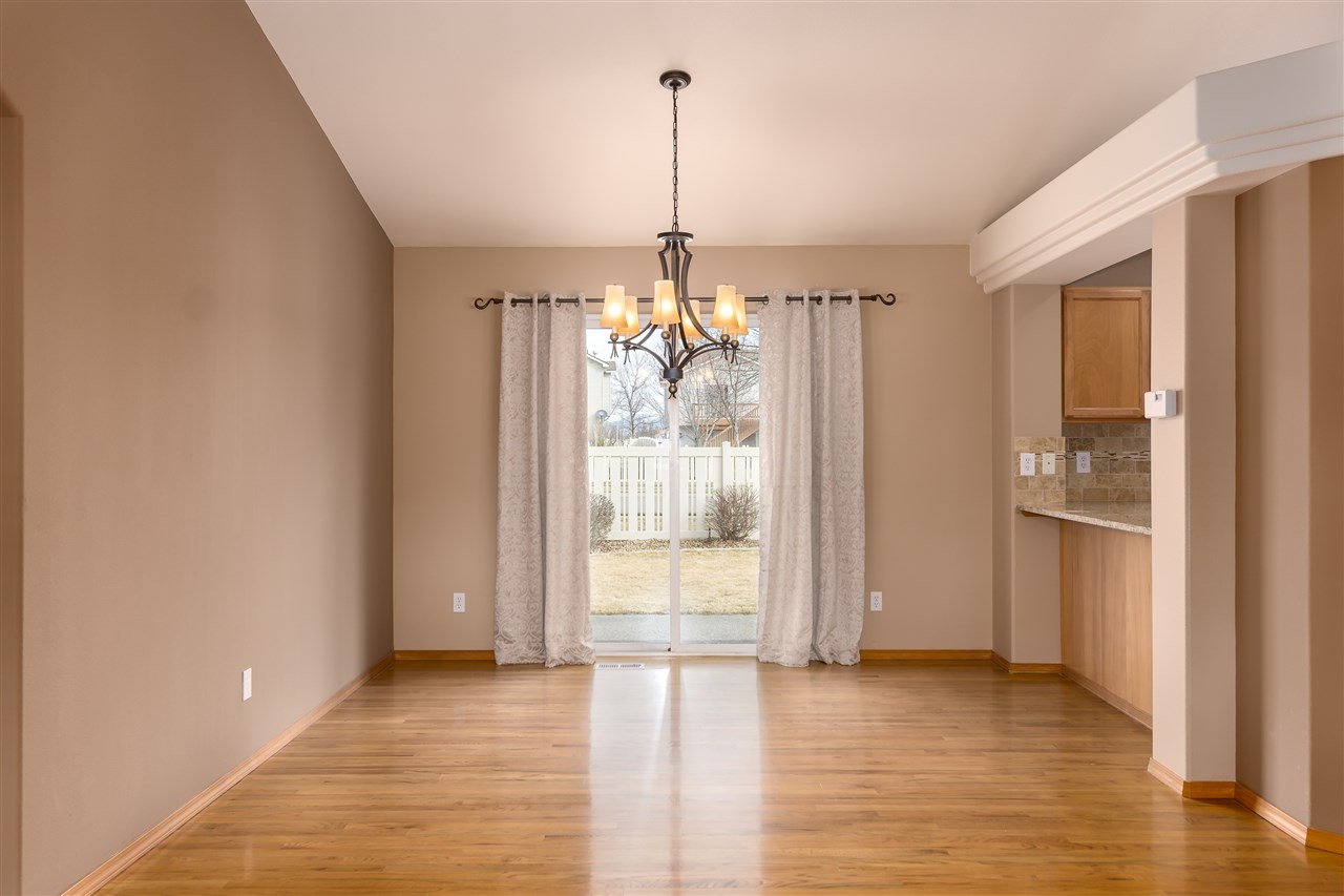 24272 Desmet Road Liberty Lake, WA 99019 - Photo 5 of 20 Gallery Image 5