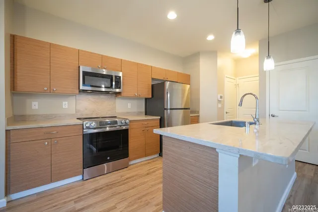 $3,800 | 91-1160 Kamakana Street, Unit 611, Ewa Beach, HI 96706