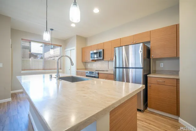 $3,800 | 91-1160 Kamakana Street, Unit 611, Ewa Beach, HI 96706