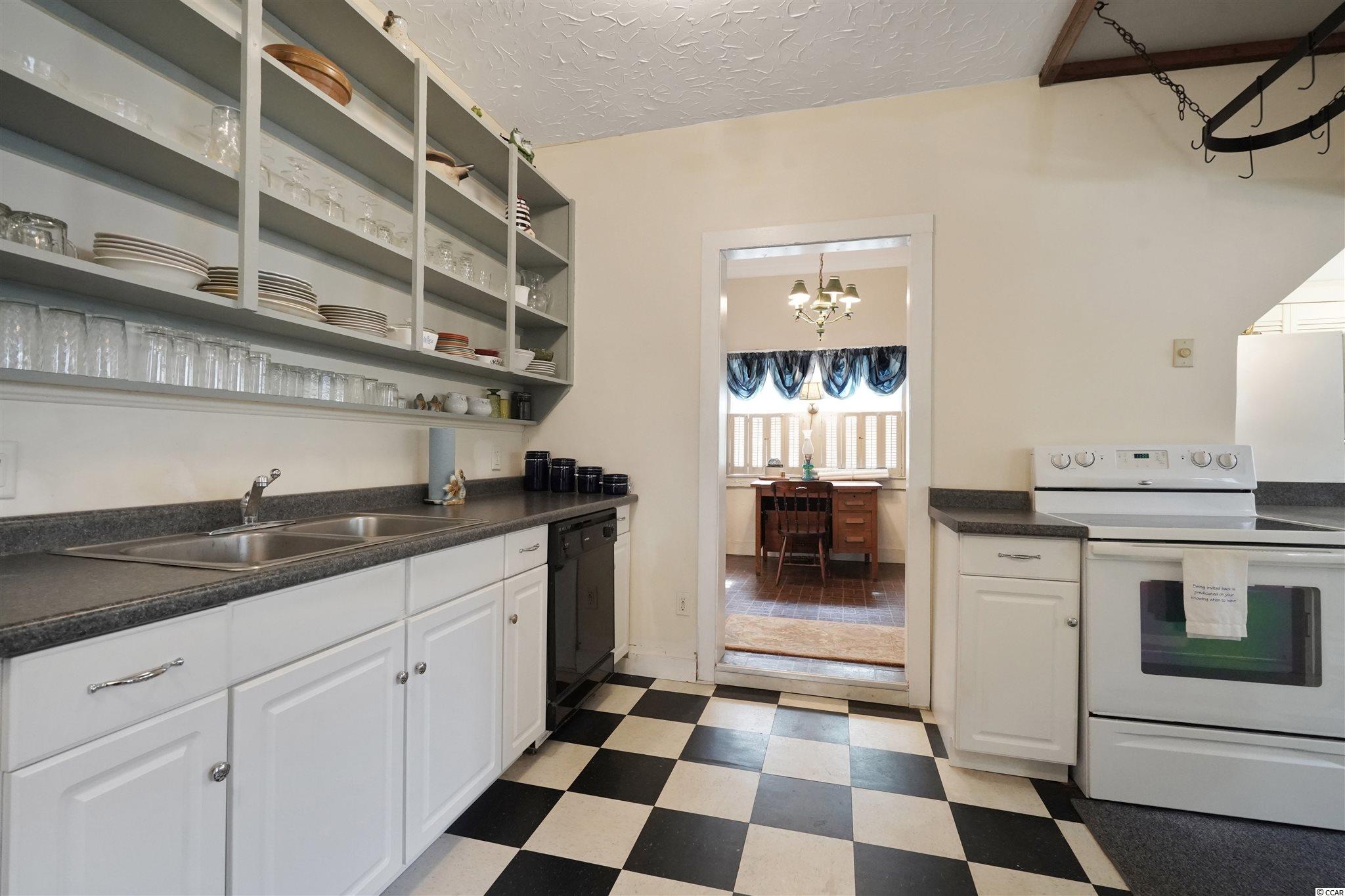 431 Highmarket Street Georgetown, SC 29440 - Photo 16 of 38