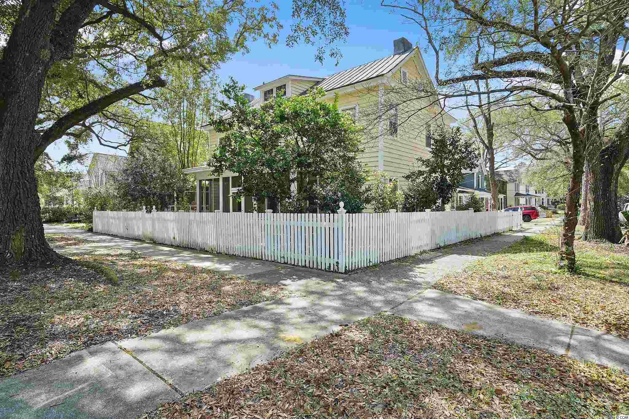 431 Highmarket Street Georgetown, SC 29440 - Photo 3 of 38