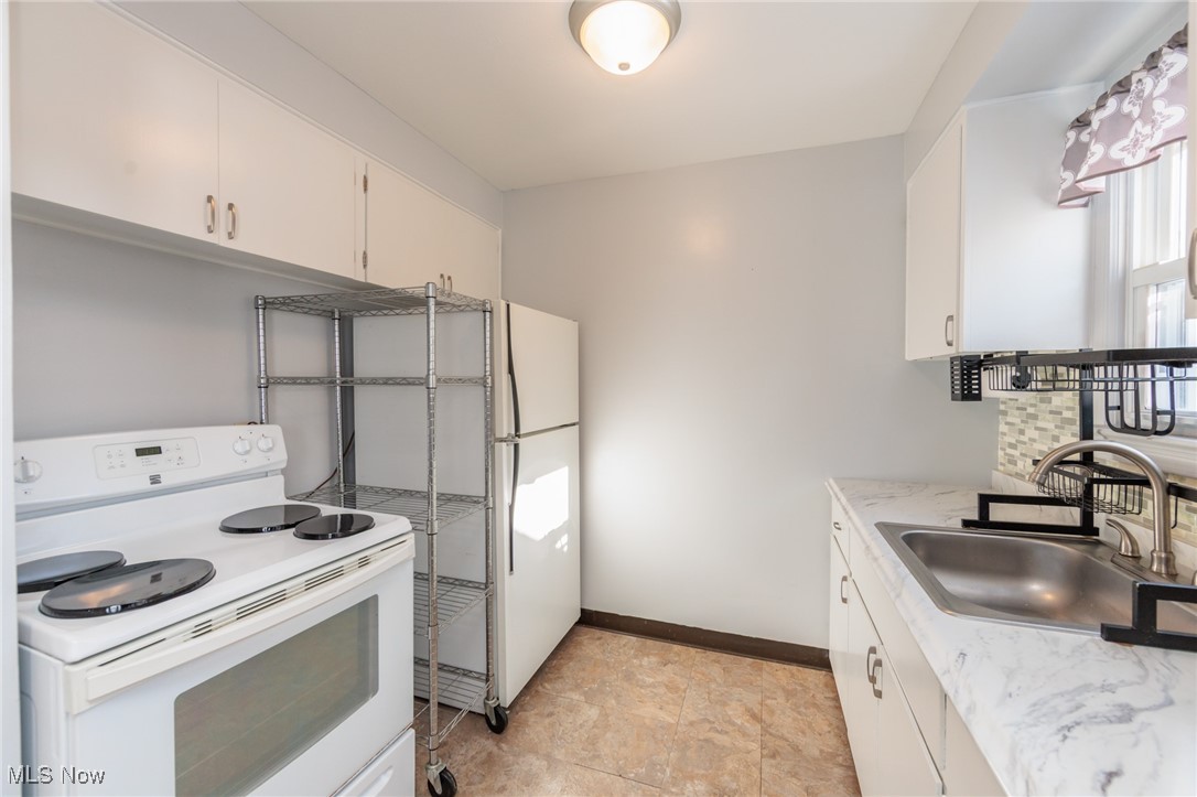 1671 Crestwood Road Cleveland, OH 44124 - Photo 12 of 28 Gallery Image 12