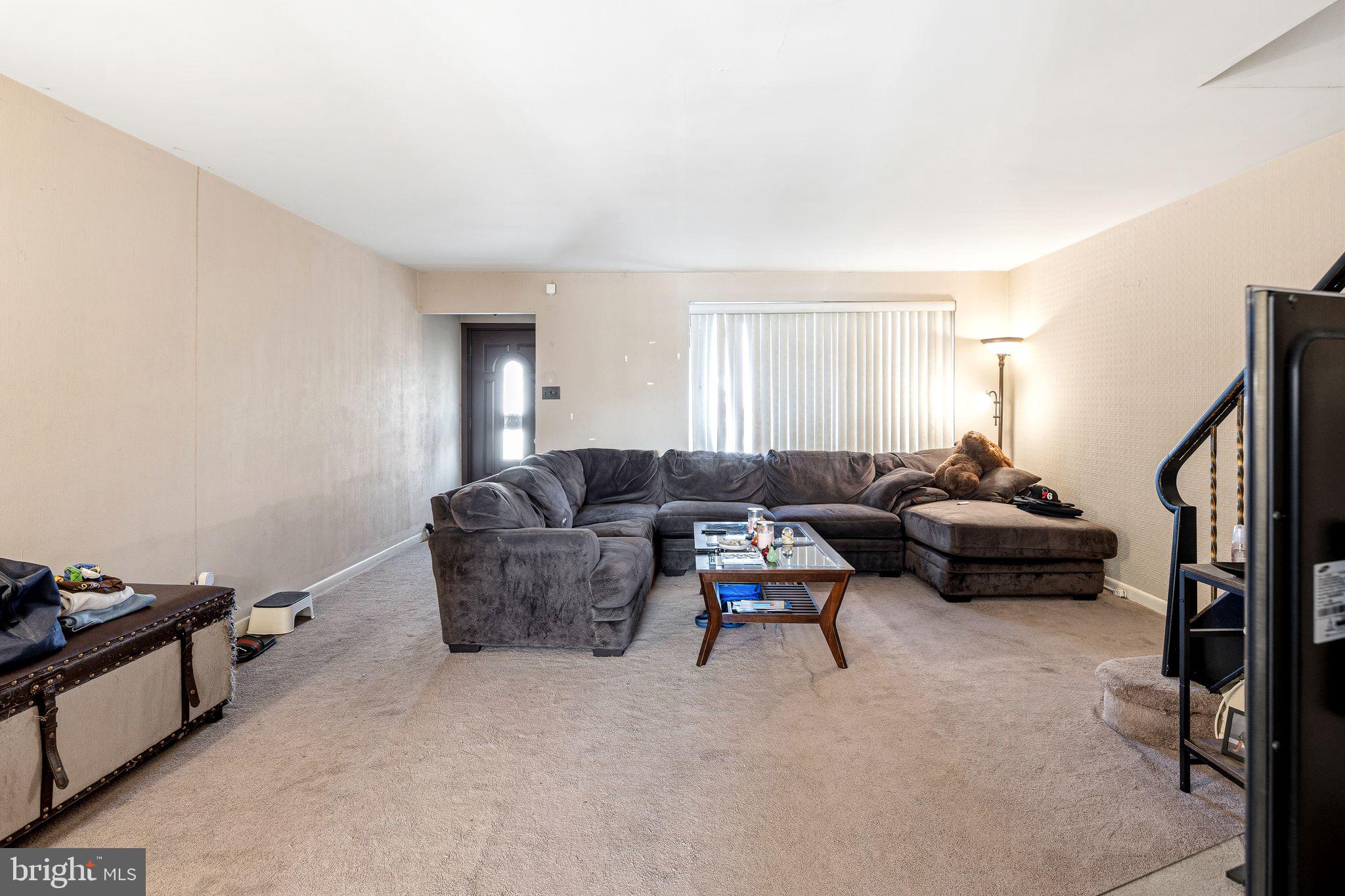 7446 Brockton Road Philadelphia, PA 19151 - Photo 3 of 34 Gallery Image 3