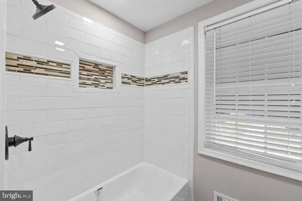 $2,950 | 131 Stanmore Road, Baltimore, MD 21212