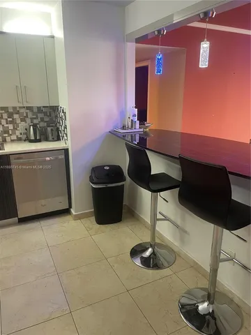 $460,000 | 2851 Northeast 183rd Street, Unit 906E, Aventura, FL 33160