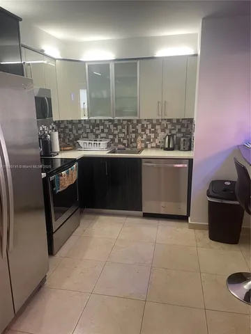 $460,000 | 2851 Northeast 183rd Street, Unit 906E, Aventura, FL 33160