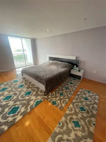 $460,000 | 2851 Northeast 183rd Street, Unit 906E, Aventura, FL 33160