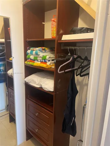 $460,000 | 2851 Northeast 183rd Street, Unit 906E, Aventura, FL 33160