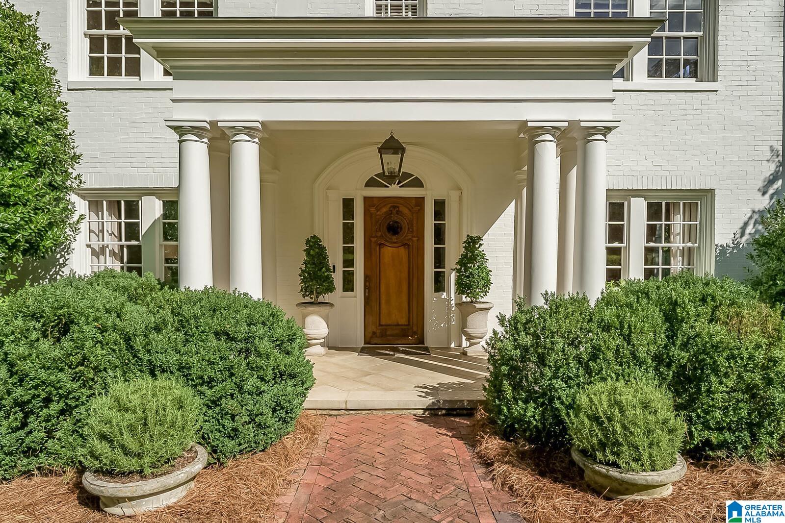 2912 Canterbury Road Birmingham, AL 35223 - Photo 2 of 49