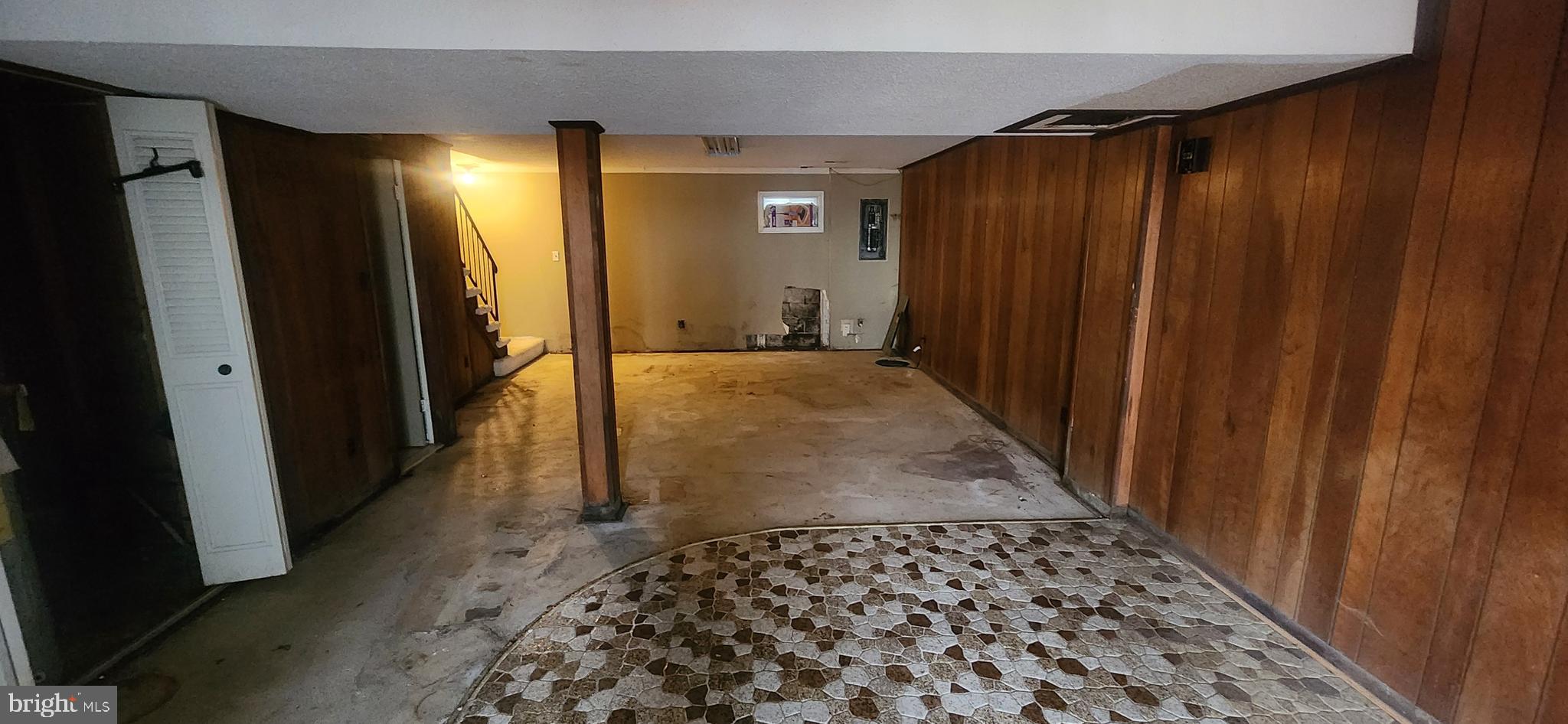 3612 Rockberry Road Baltimore, MD 21234 - Photo 21 of 22 a bathroom with a shower and a bathtub