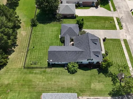 $465,000 | 3950 Lemongrass Circle North, Lake Charles, LA 70605