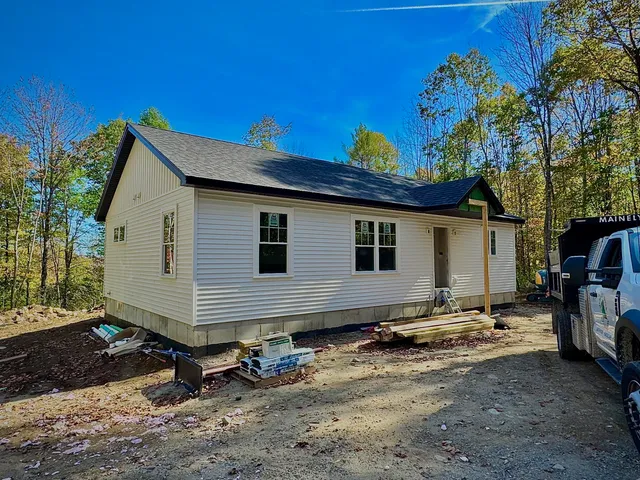 $399,000 | 33 Lawson Ridge Lane, Richmond, ME 04357