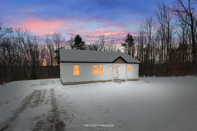 $399,000 | 33 Lawson Ridge Lane, Richmond, ME 04357