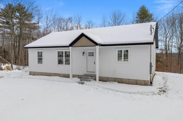 $399,000 | 33 Lawson Ridge Lane, Richmond, ME 04357