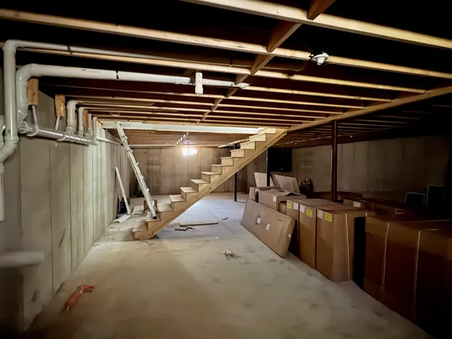 $399,000 | 33 Lawson Ridge Lane, Richmond, ME 04357