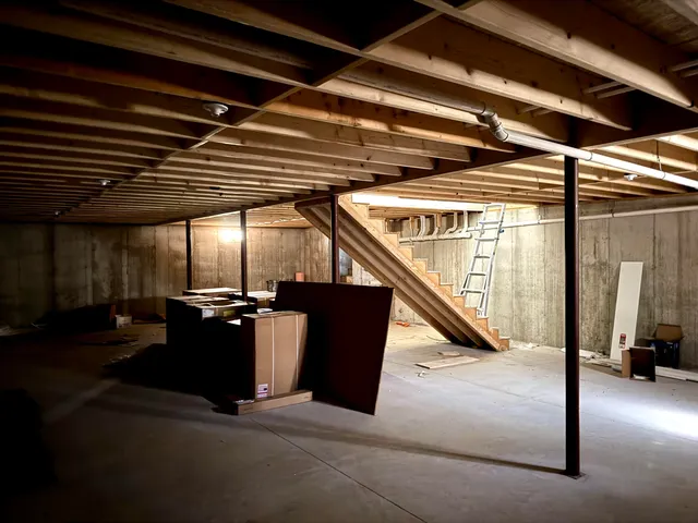 $399,000 | 33 Lawson Ridge Lane, Richmond, ME 04357