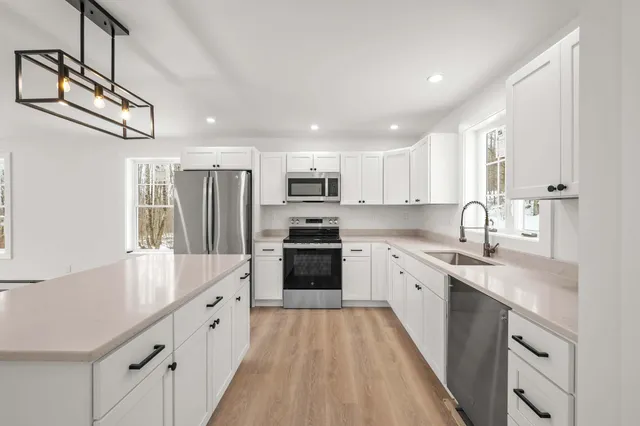 $399,000 | 33 Lawson Ridge Lane, Richmond, ME 04357