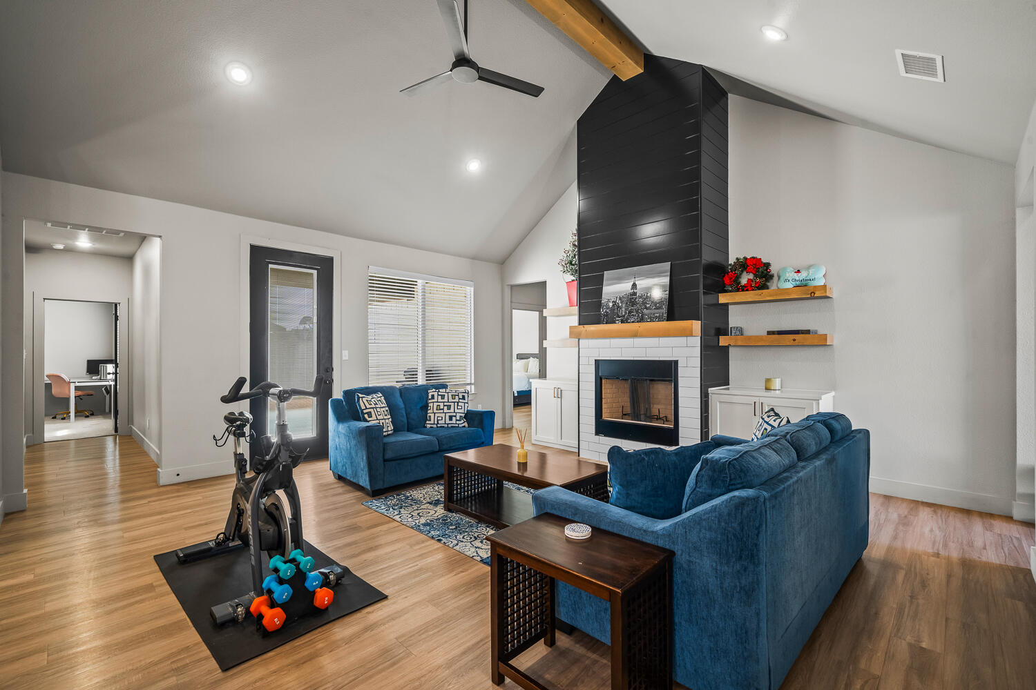 5919 Itasca Street Lubbock, TX 79416 - Photo 4 of 27 5919 Itasca St-35