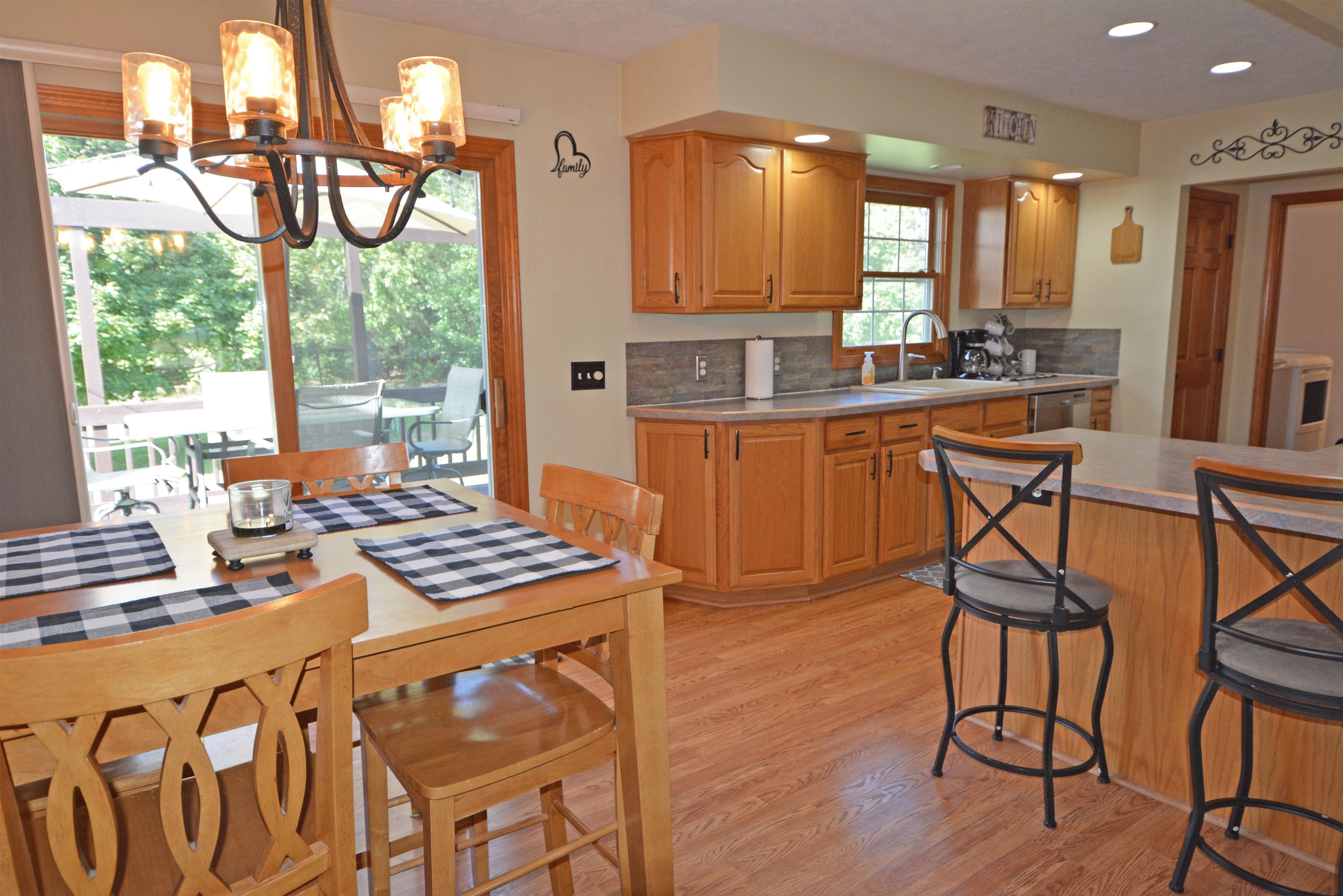 18808 West Maple Interlochen, MI 49643 - Photo 15 of 30 1904391-14.JPG
