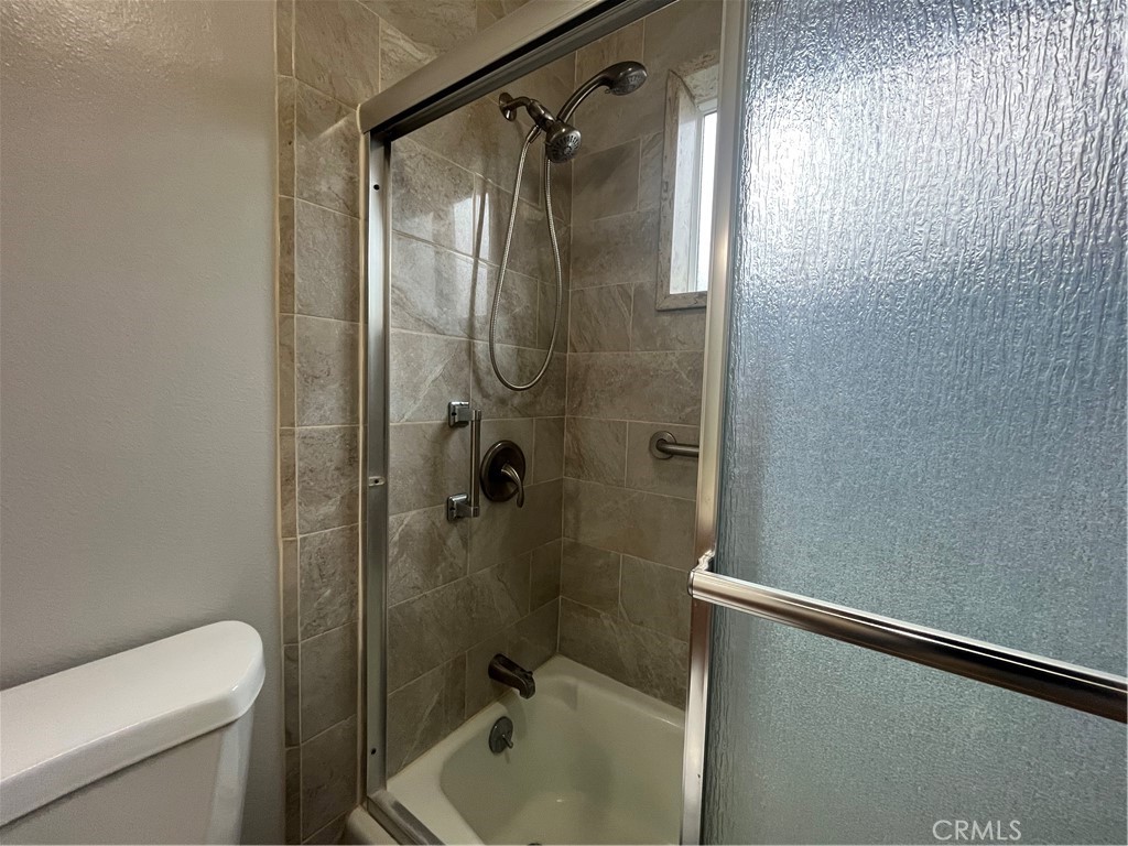 2180 Rochelle Avenue Turlock, CA 95382 - Photo 25 of 36