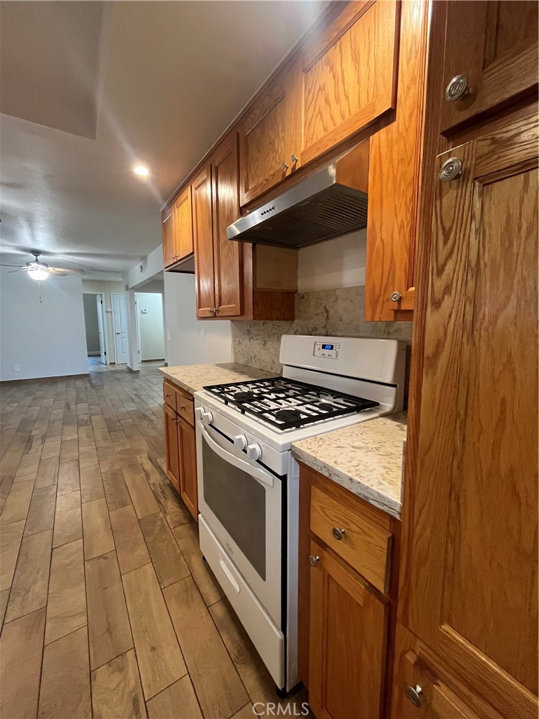 2180 Rochelle Avenue Turlock, CA 95382 - Photo 10 of 36