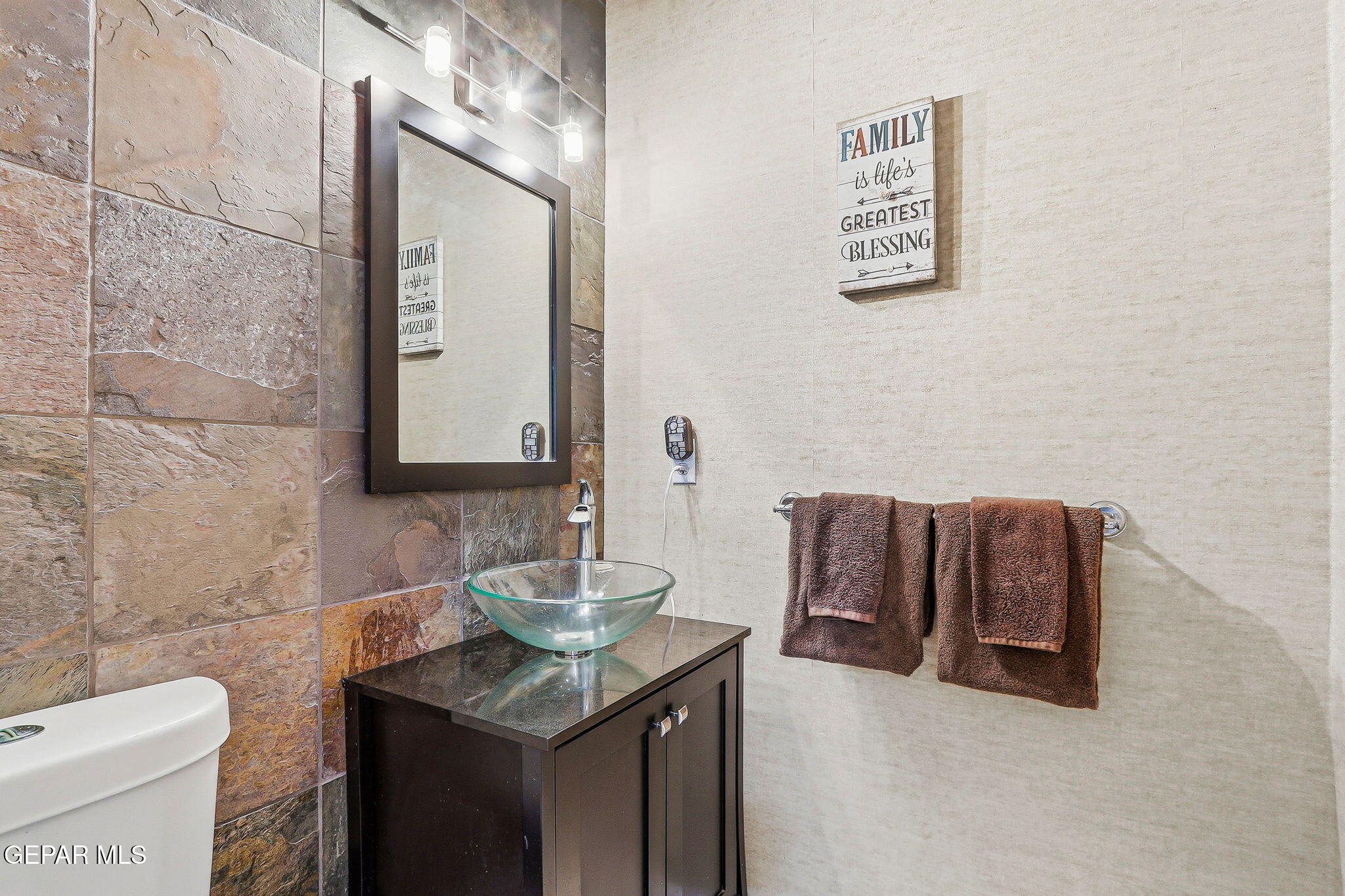 6797 Copper Ridge Drive El Paso, TX 79912 - Photo 12 of 41 11-web-or-mls-IMG_8534