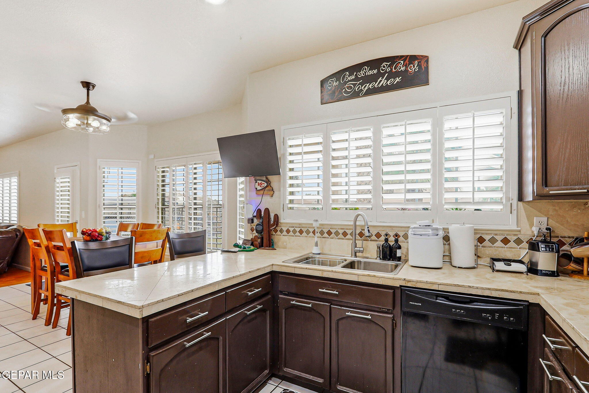 6797 Copper Ridge Drive El Paso, TX 79912 - Photo 18 of 41 17-web-or-mls-IMG_8576