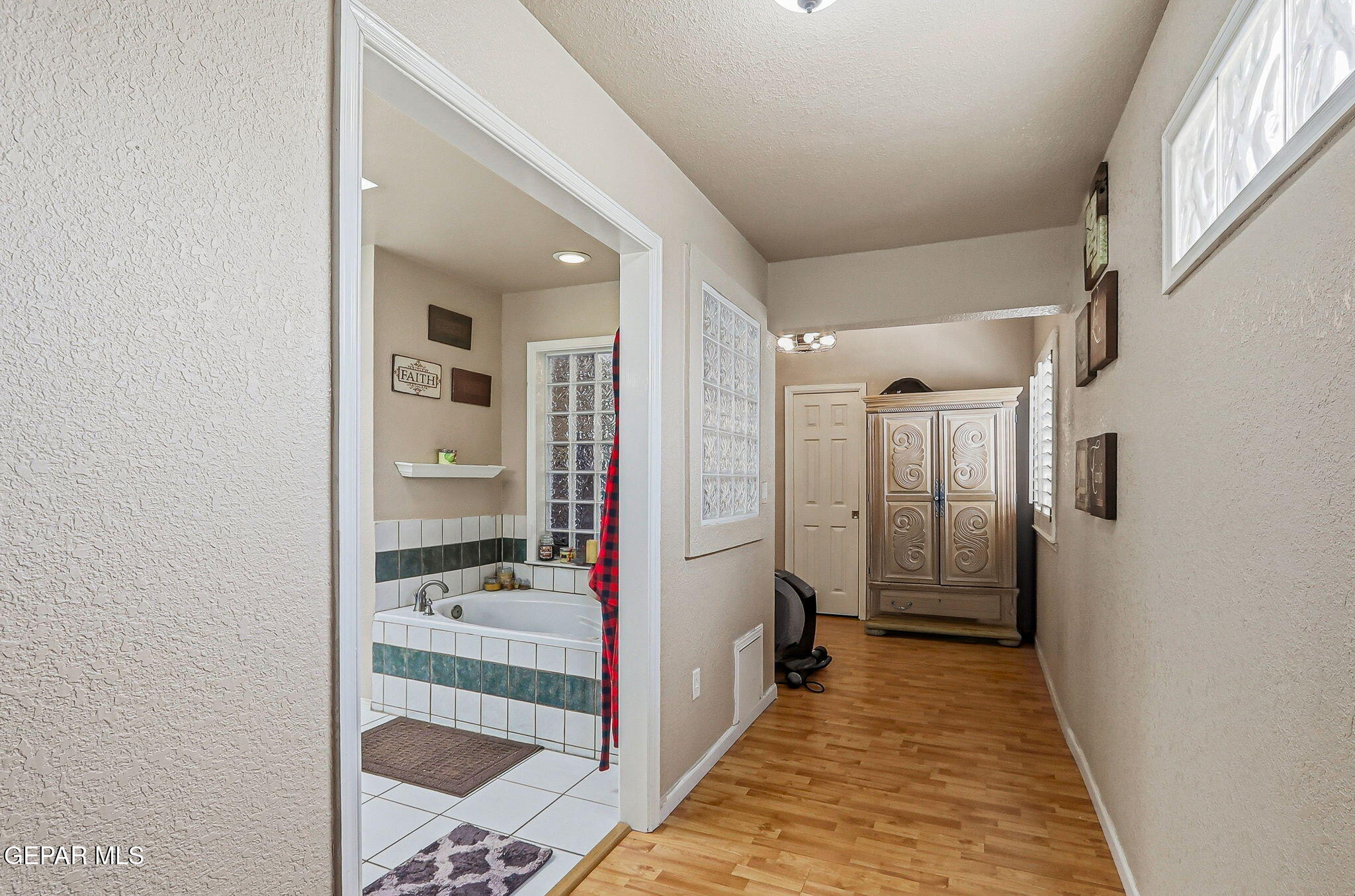 6797 Copper Ridge Drive El Paso, TX 79912 - Photo 27 of 41 31-web-or-mls-IMG_8737