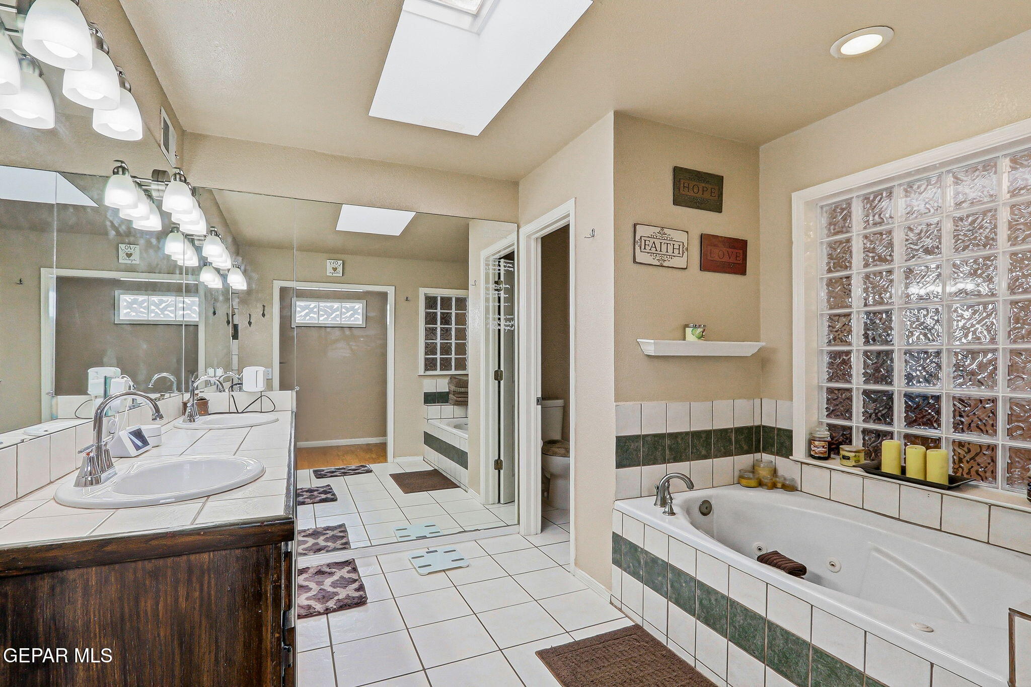 6797 Copper Ridge Drive El Paso, TX 79912 - Photo 33 of 41 37-web-or-mls-IMG_8793