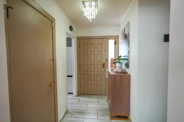 $399,999 | 15 Pine Acre Road, Springfield, MA 01129