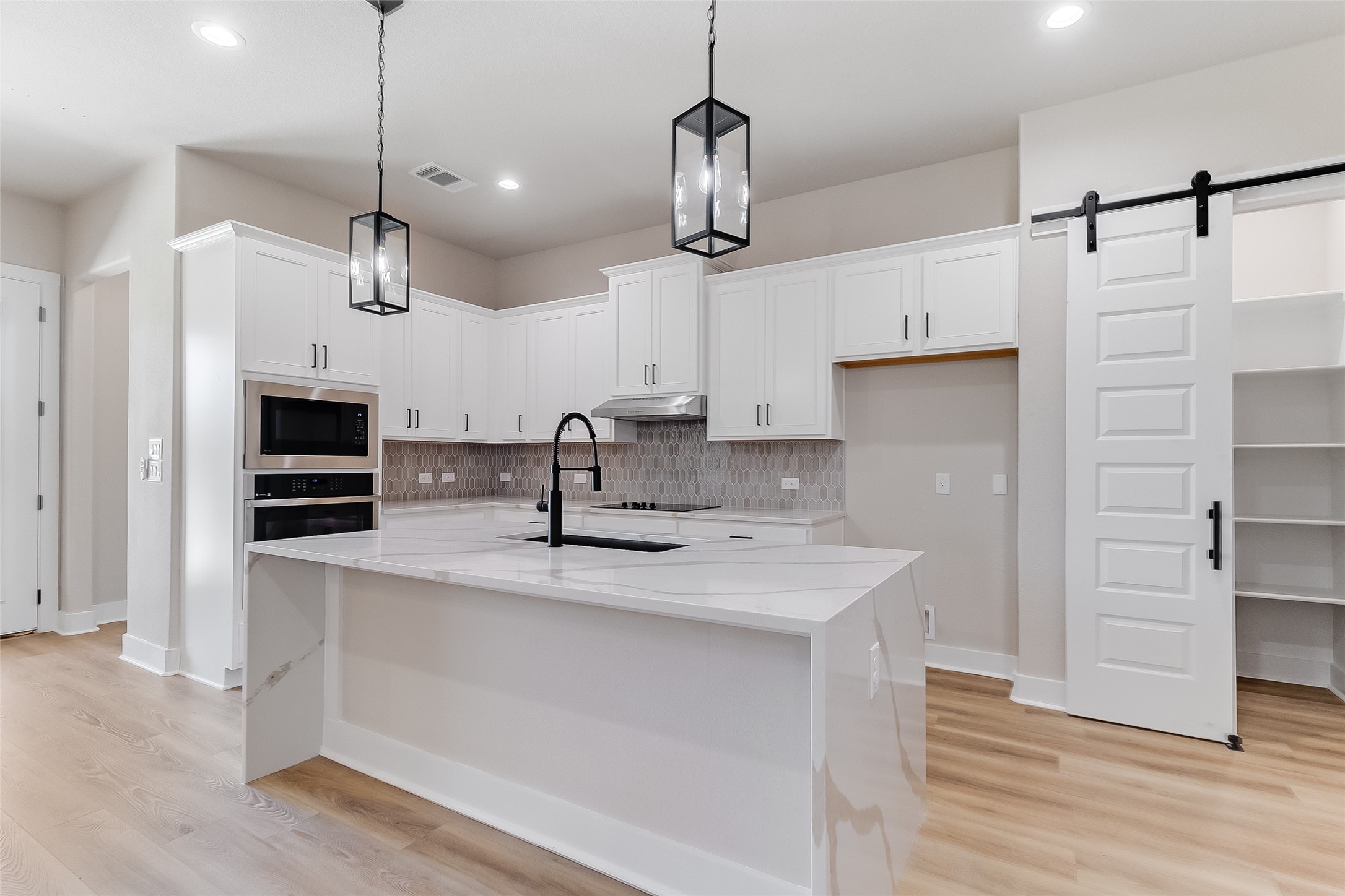 117 Rosebud Rnch Road Bertram, TX 78605 - Photo 11 of 29