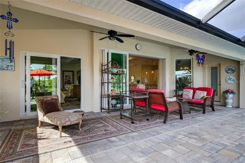 a view of house with outdoor seating space