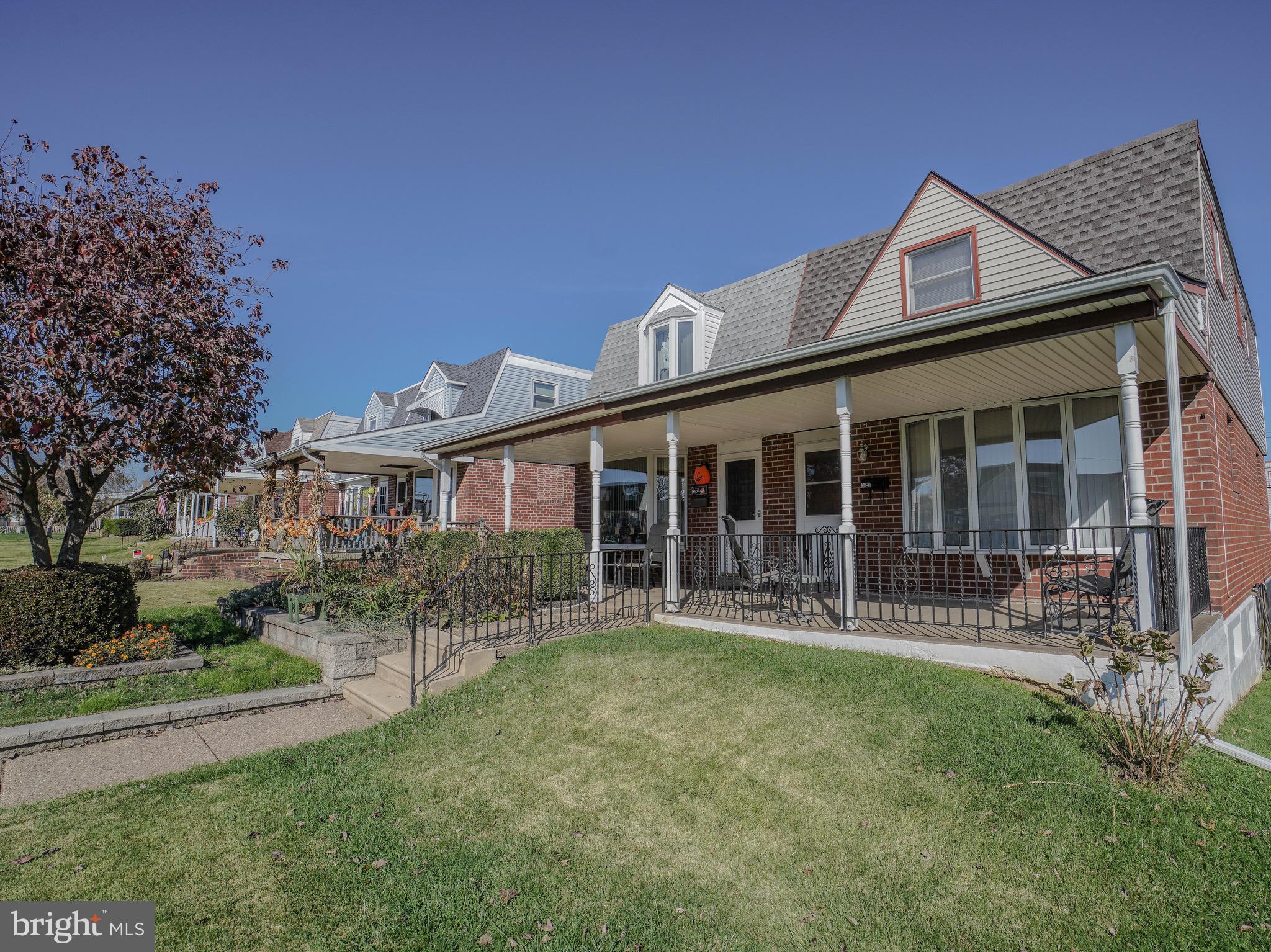 3459 Holyoke Road Philadelphia, PA 19114 - Photo 3 of 35 Gallery Image 3